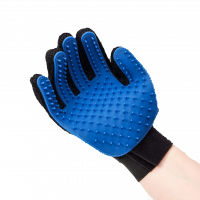 Перчатка для вычесывания шерсти сине-черная 17*23,5 см YUGI
