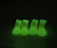 Ботинки для собак силиконовые светящиеся в темноте 4 шт. YUGI